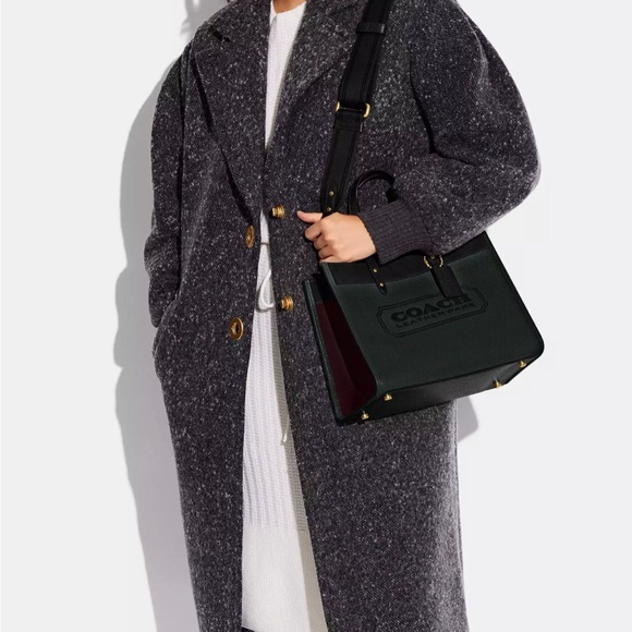 NWT Coach Leather Field Tote 30 In Colorblock With Coach Badge-Amazon Green Mult - Picture 11 of 12